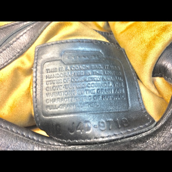 Coach Handbag - Picture 4 of 4
